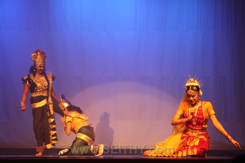 LORDKRISHNA-TORONTO300313SEITHY (107)